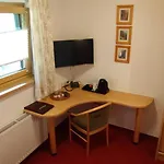 Garni Tannenhof 3*