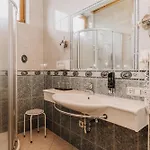 Aparthotel Garni Tannenhof