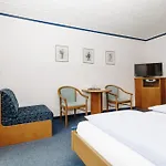 Garni Tannenhof Aparthotel 3*