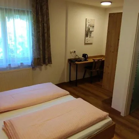Garni Tannenhof מלון דירות 3*