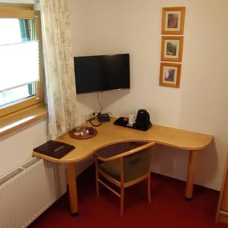 Garni Tannenhof 3*