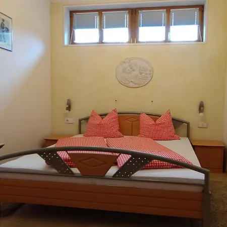 Garni Tannenhof 3*