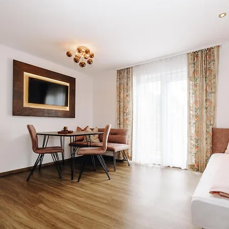 Garni Tannenhof פלאכאו