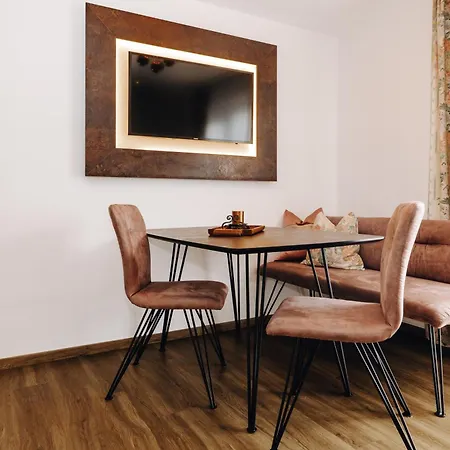 加尼塔伦霍夫公寓式酒店 3*