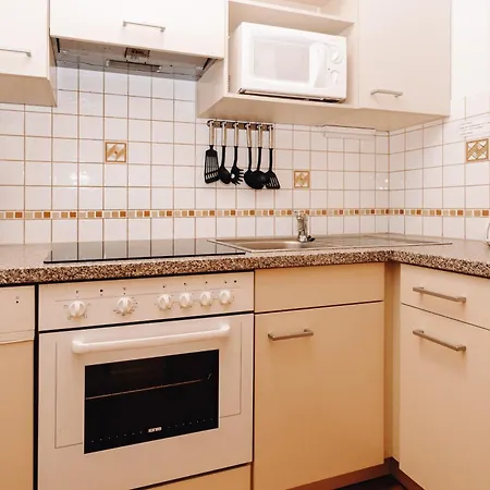 Garni Tannenhof מלון דירות