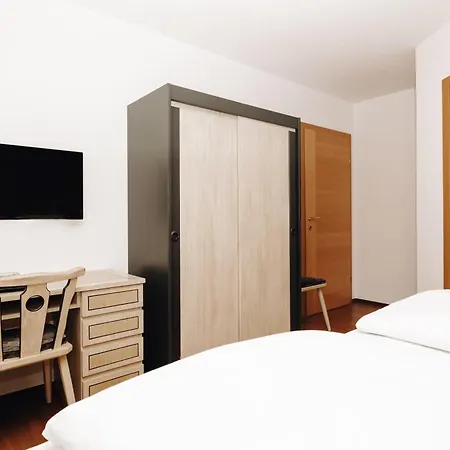 Апарт-отель Garni Tannenhof 3*
