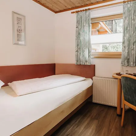Garni Tannenhof 3*