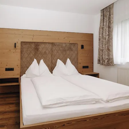 Garni Tannenhof 3*