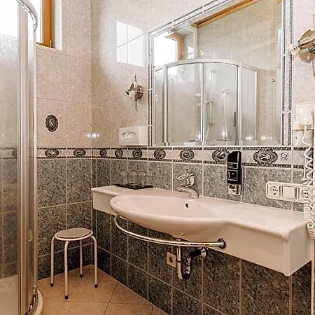 Garni Tannenhof Apartahotel 3*